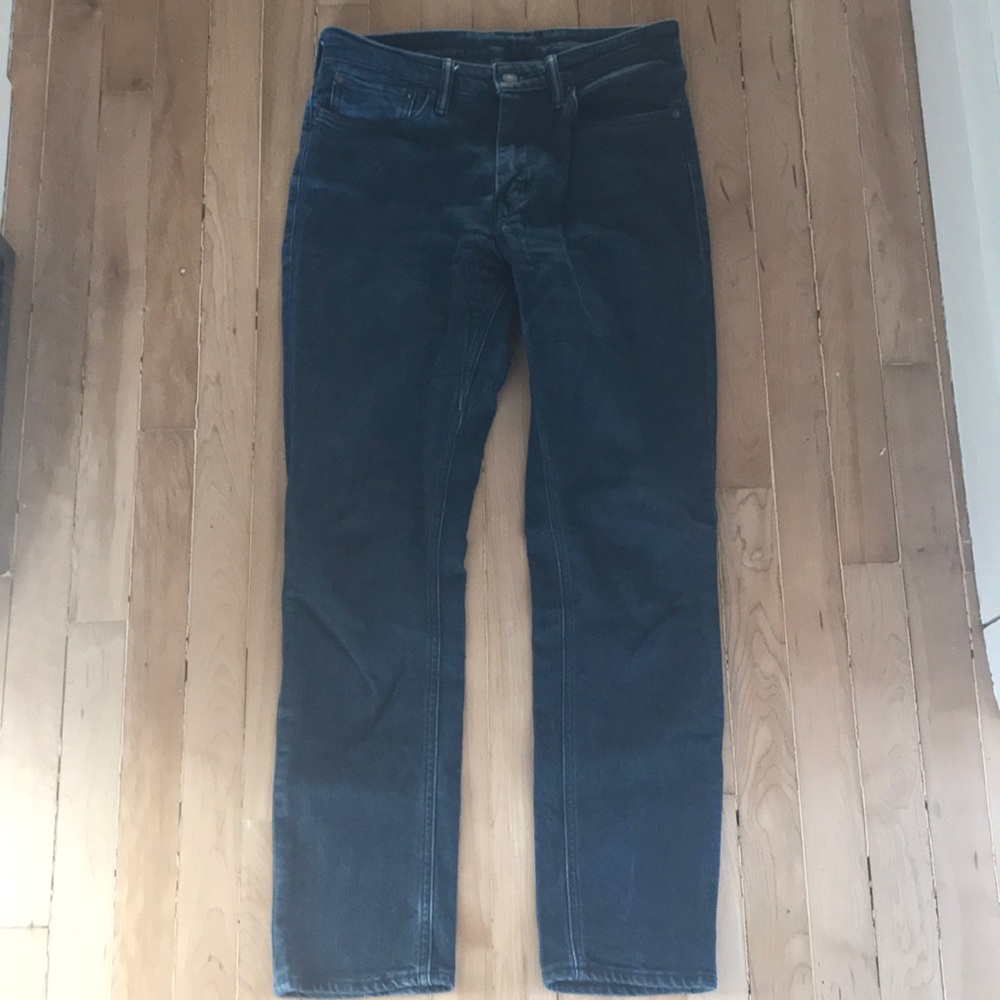Levi jeans